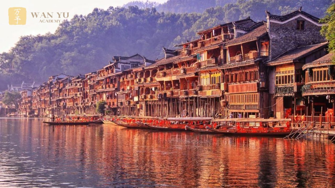 Phượng Hoàng Cổ Trấn Trung Quốc ở đâu?